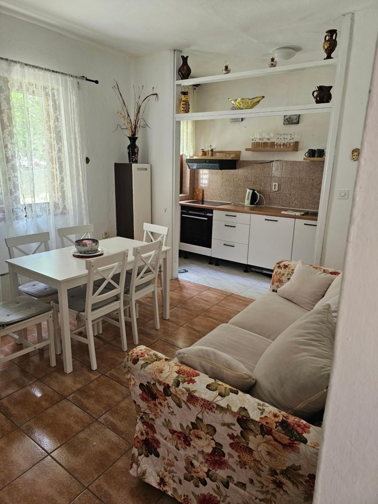 Villa Kuca Za Odmor Podgora Exterior foto
