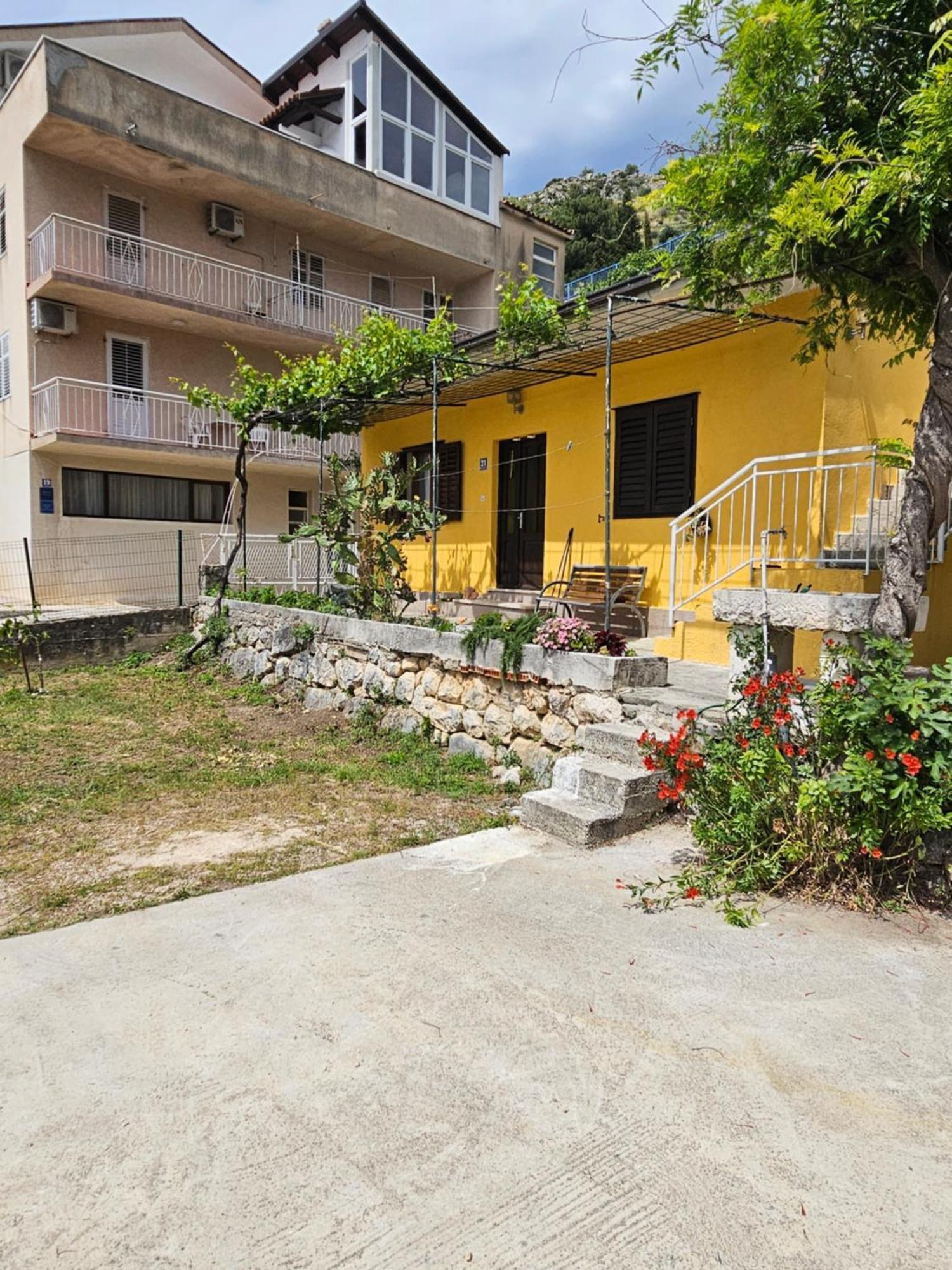 Villa Kuca Za Odmor Podgora Exterior foto